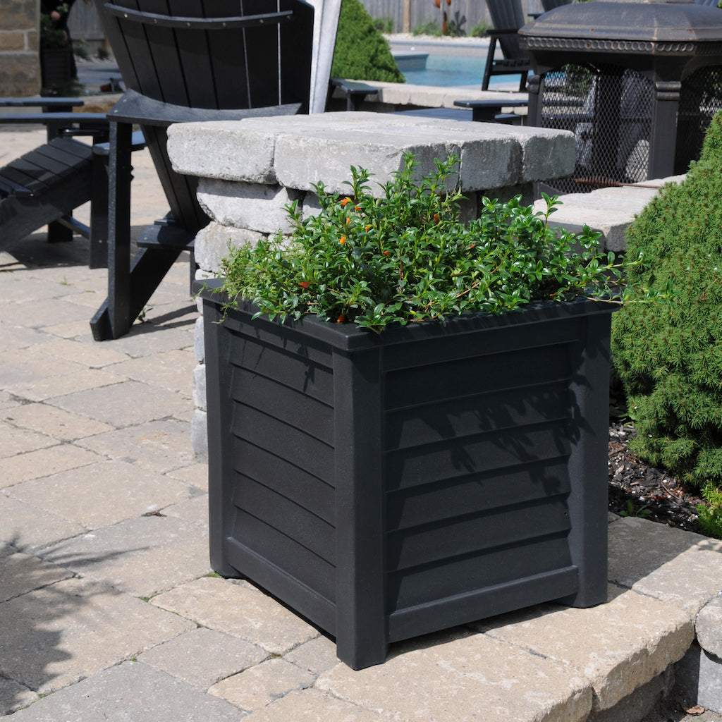 Lakeland 20x20 Square Planter