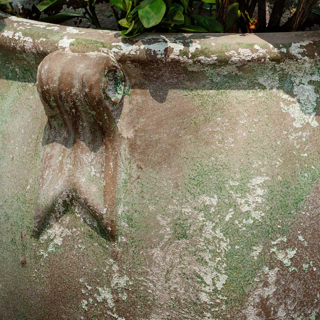 Cavaillon Jar (see color variant images) || Murano Fresco
