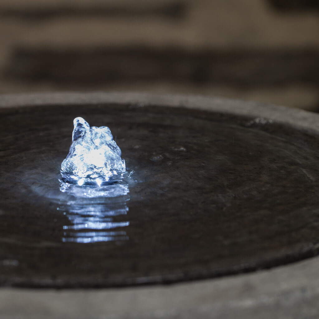 Arroyo Fountain, Large || Stone Ledge