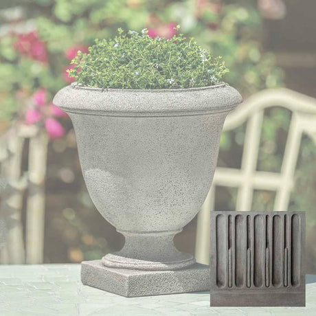 Oakdale Urn