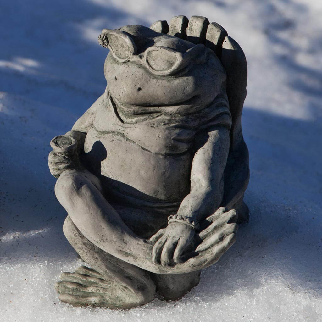 Campania International Doris on the Beach Frog Statue
