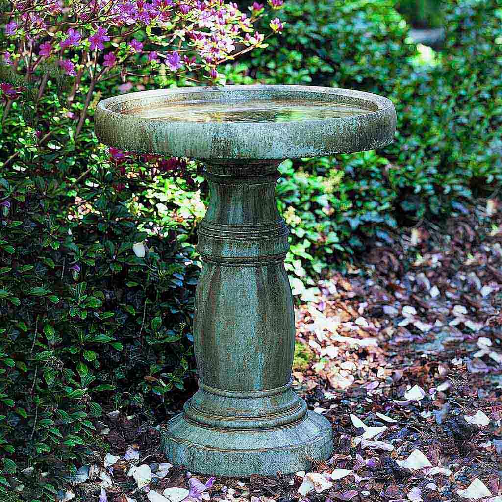 Classic Birdbath - Large