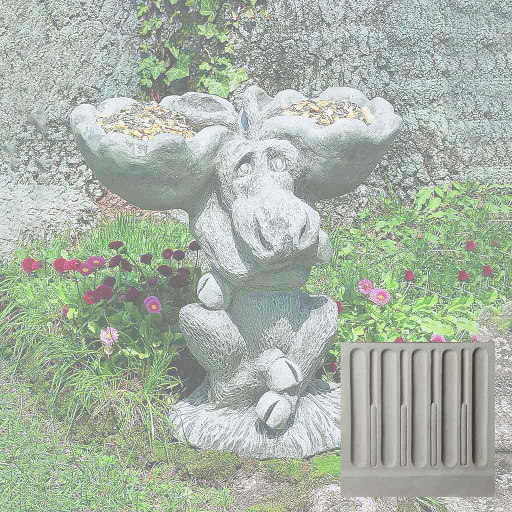 Moose Birdbath/Feeder