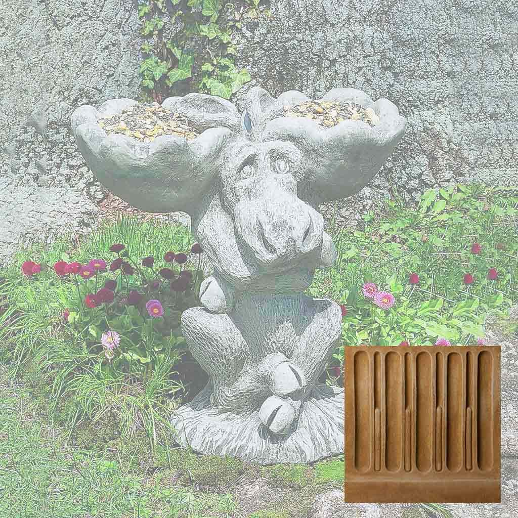Moose Birdbath/Feeder