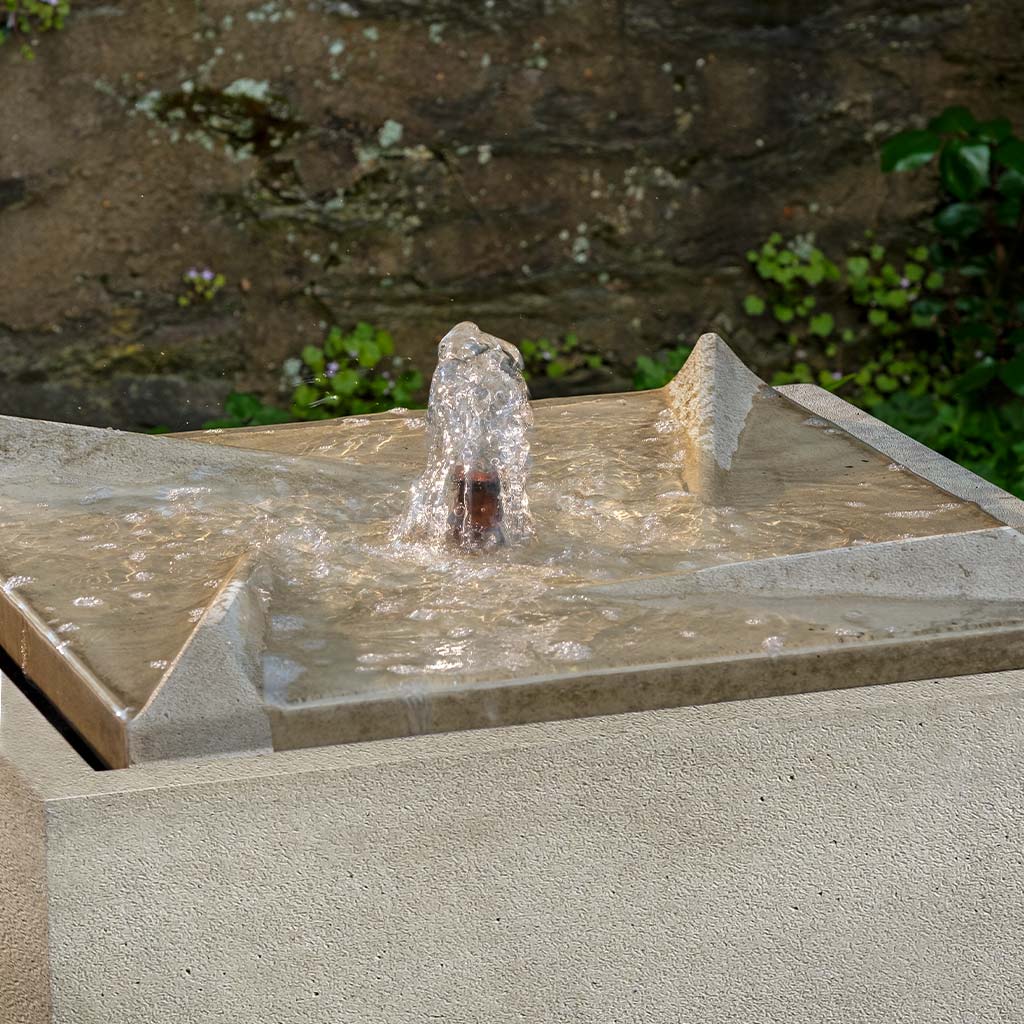 Parallax Fountain