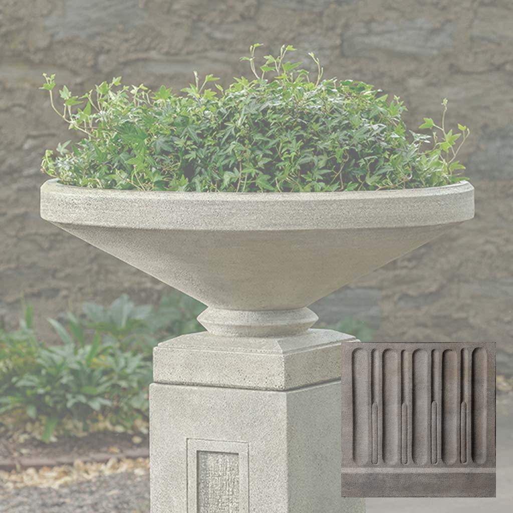 Gimlet Urn