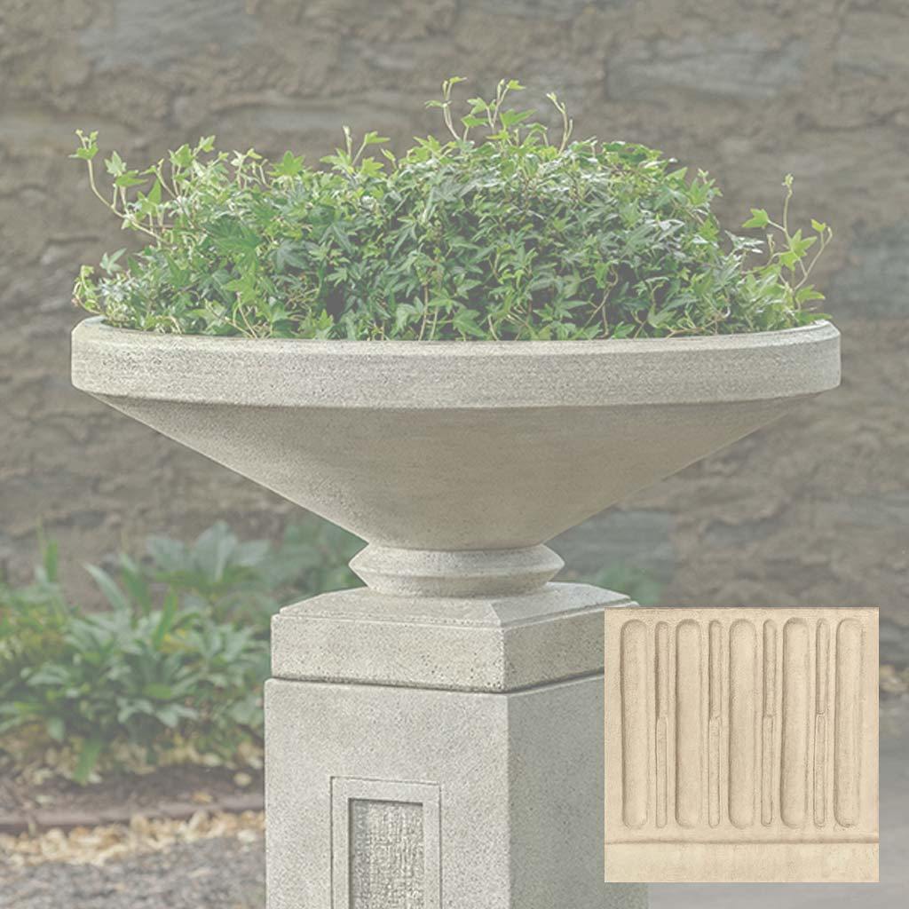 Gimlet Urn