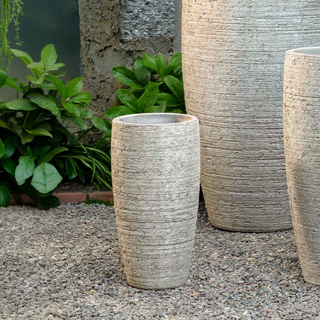 Las Rocas Planter