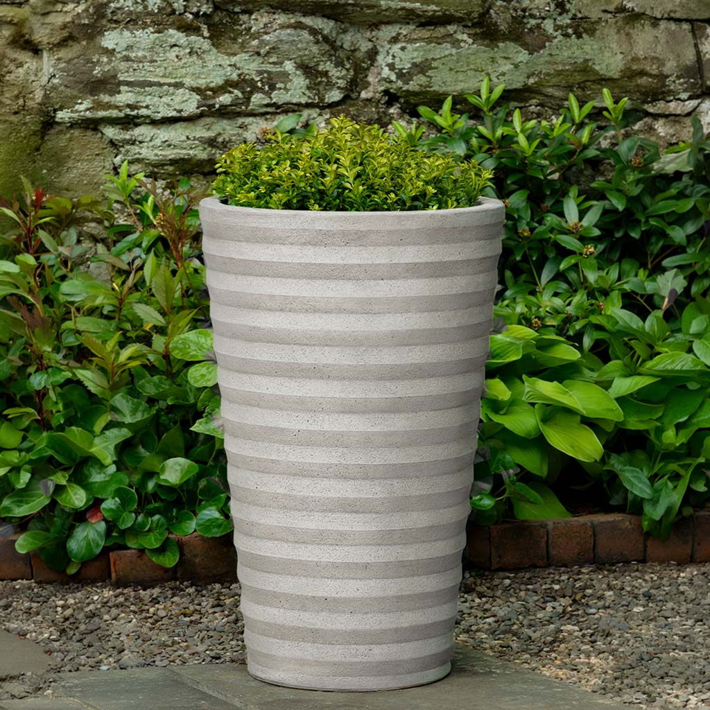 Conica Planter