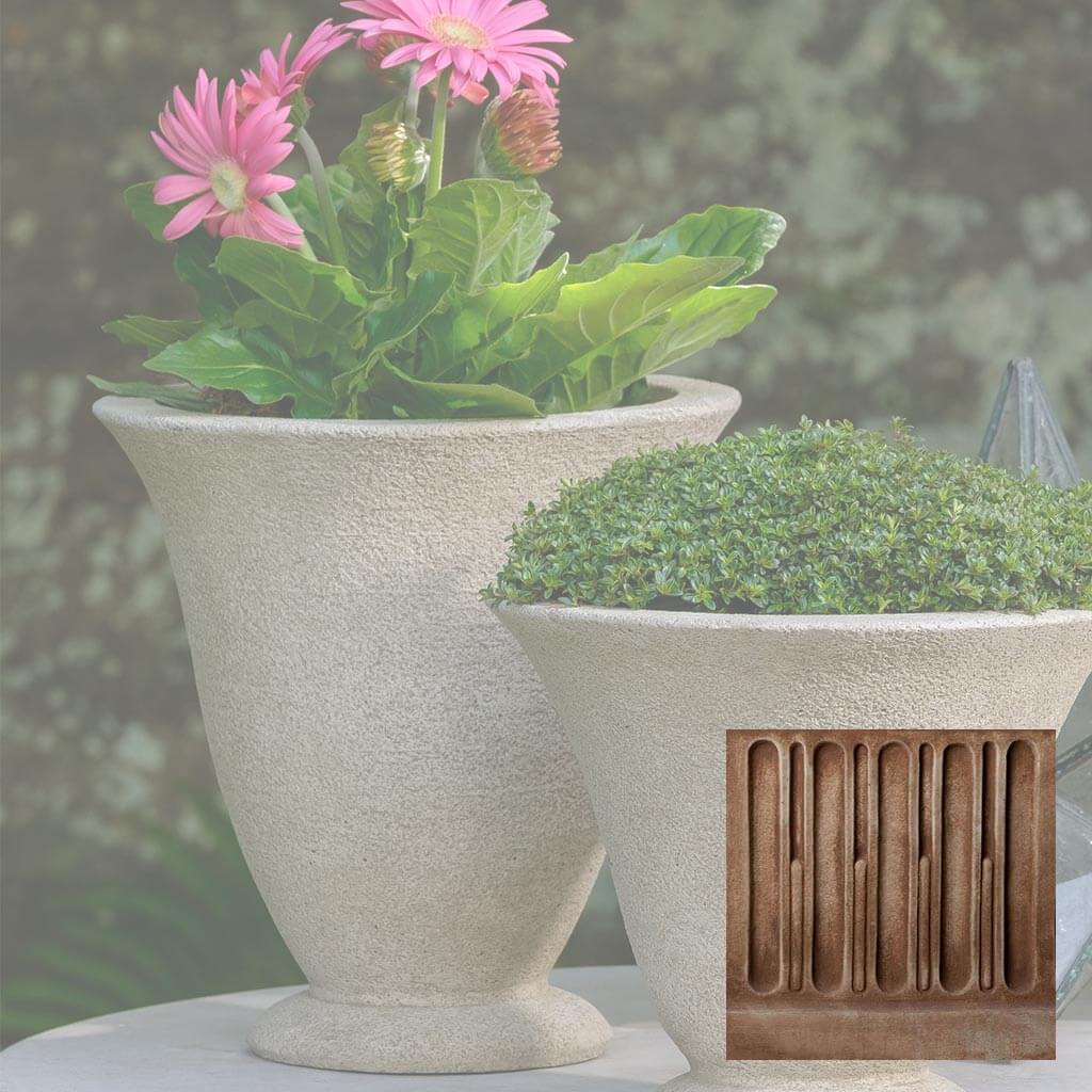 Lisette Urn