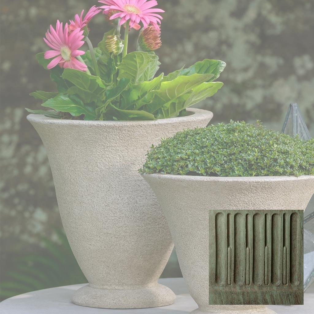 Lisette Urn