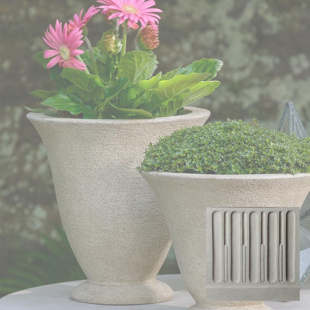 Lisette Urn