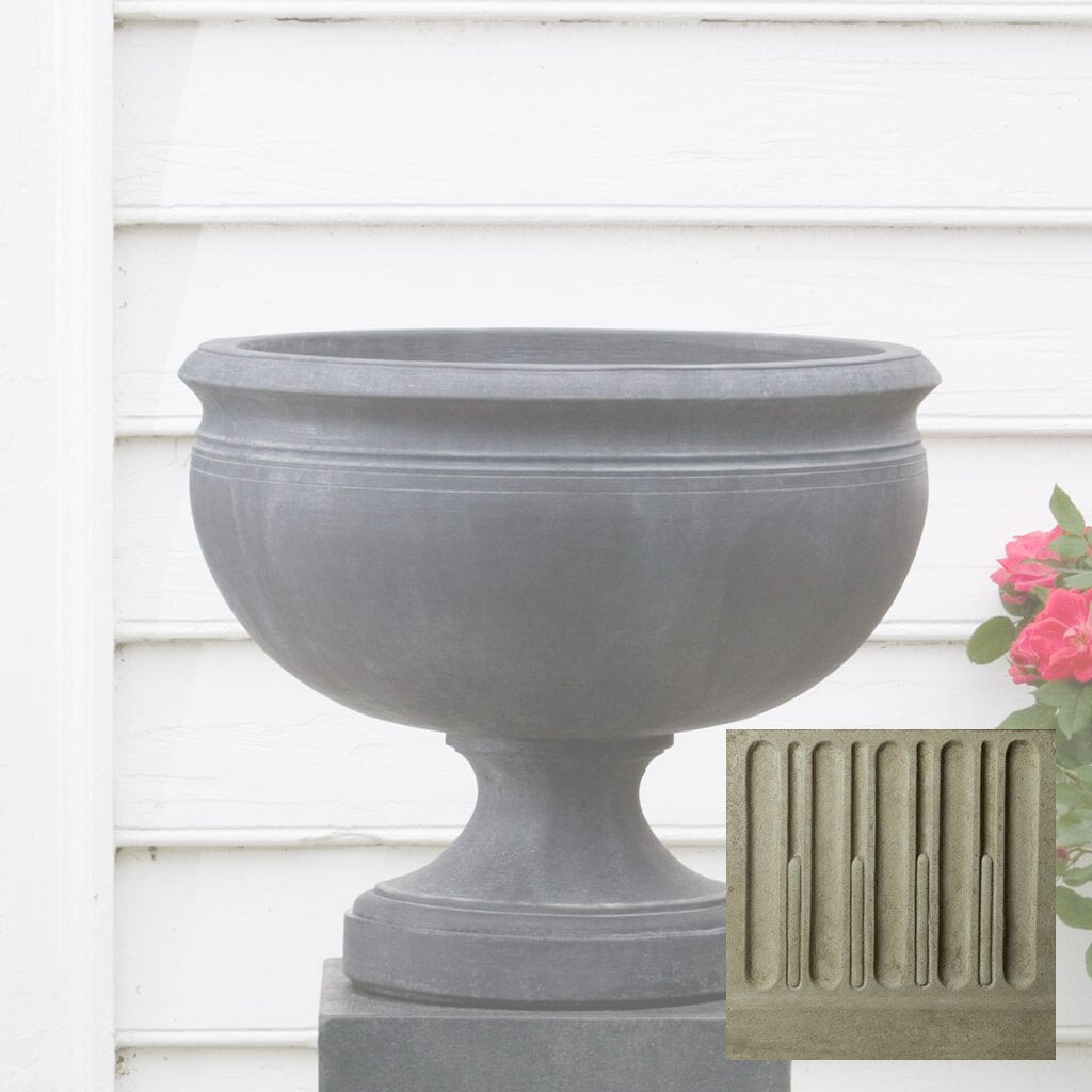 Williamsburg Plantation Urn