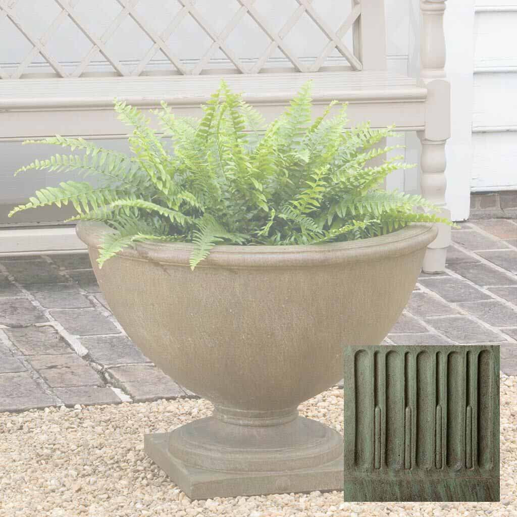 Williamsburg Basset Hall Urn