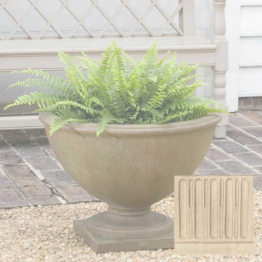 Williamsburg Basset Hall Urn