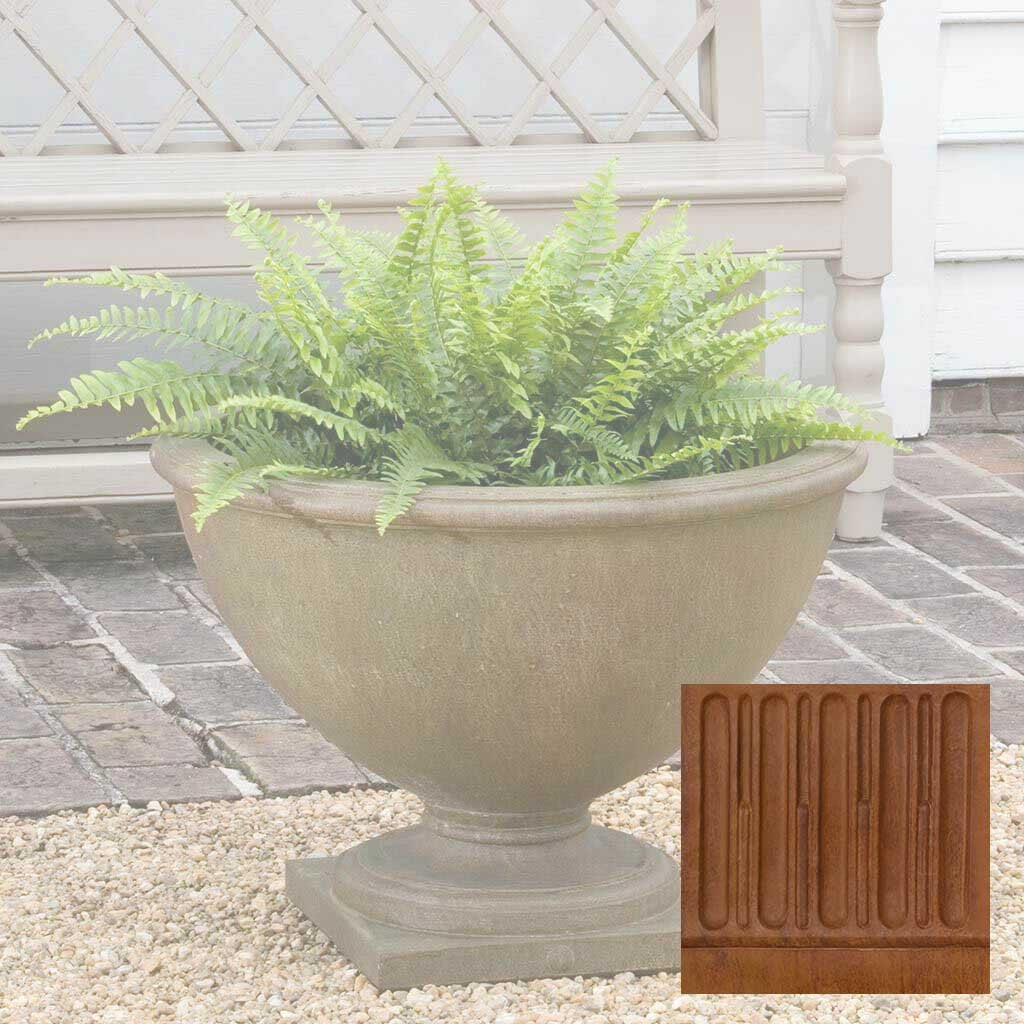 Williamsburg Basset Hall Urn