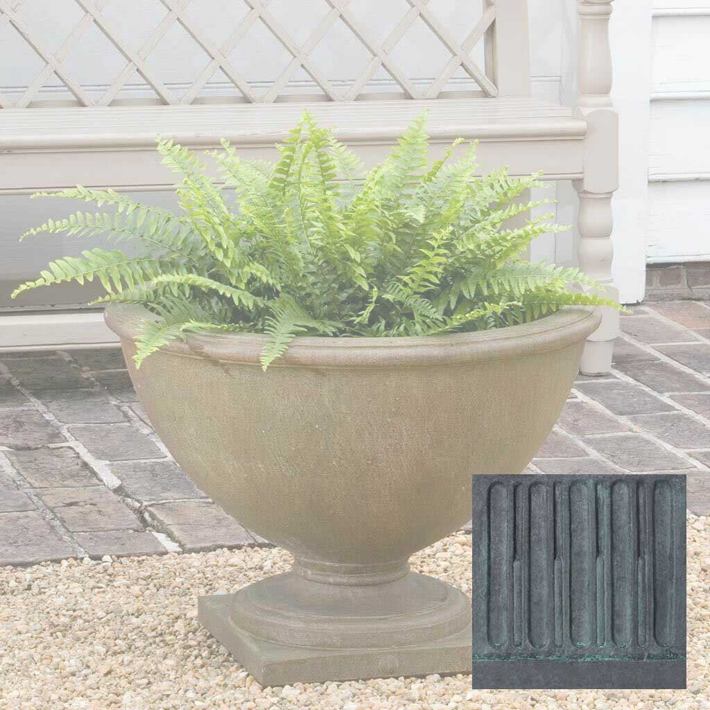 Williamsburg Basset Hall Urn