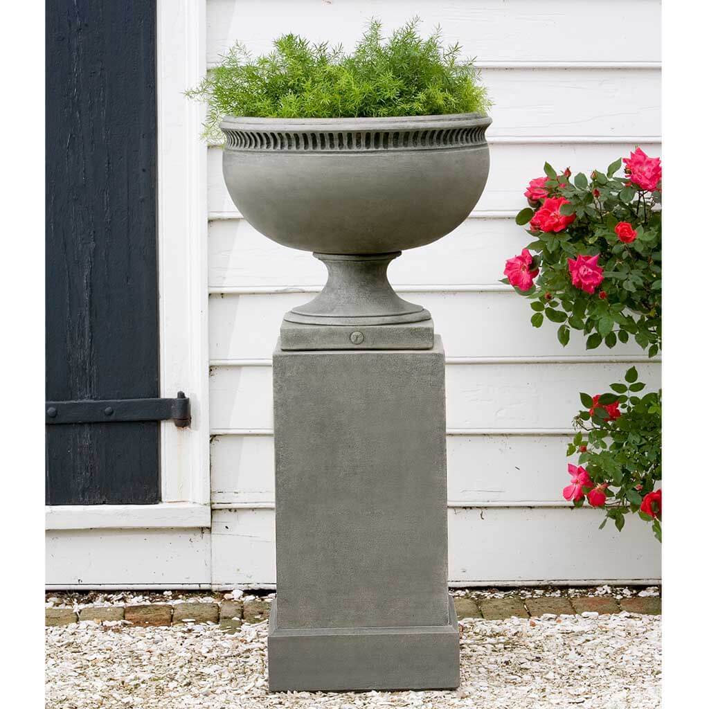 Williamsburg Tayloe House Urn