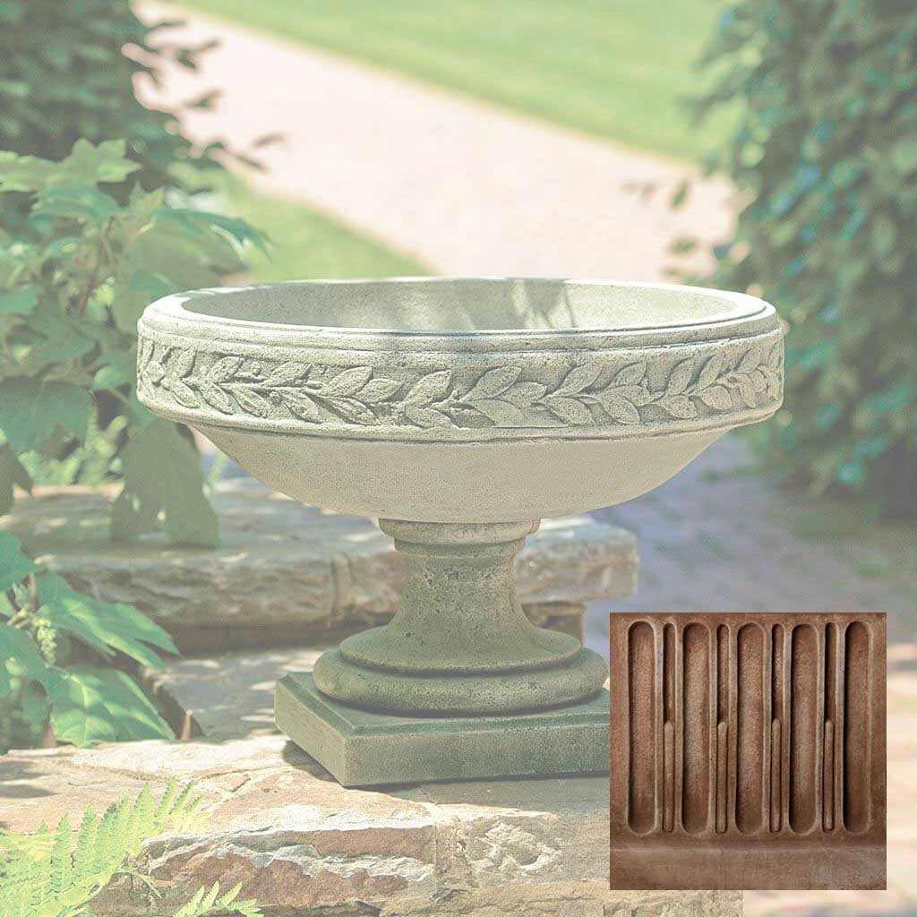 Longwood Laurel Banded Urn
