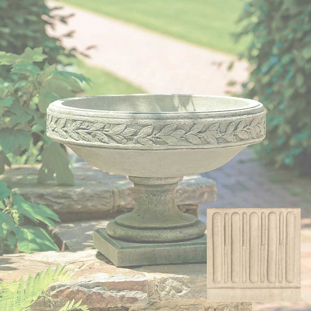 Longwood Laurel Banded Urn
