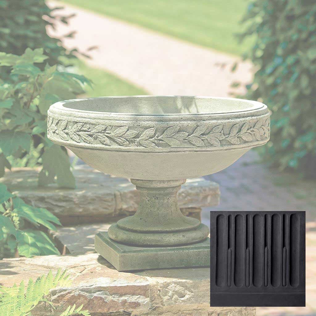 Longwood Laurel Banded Urn