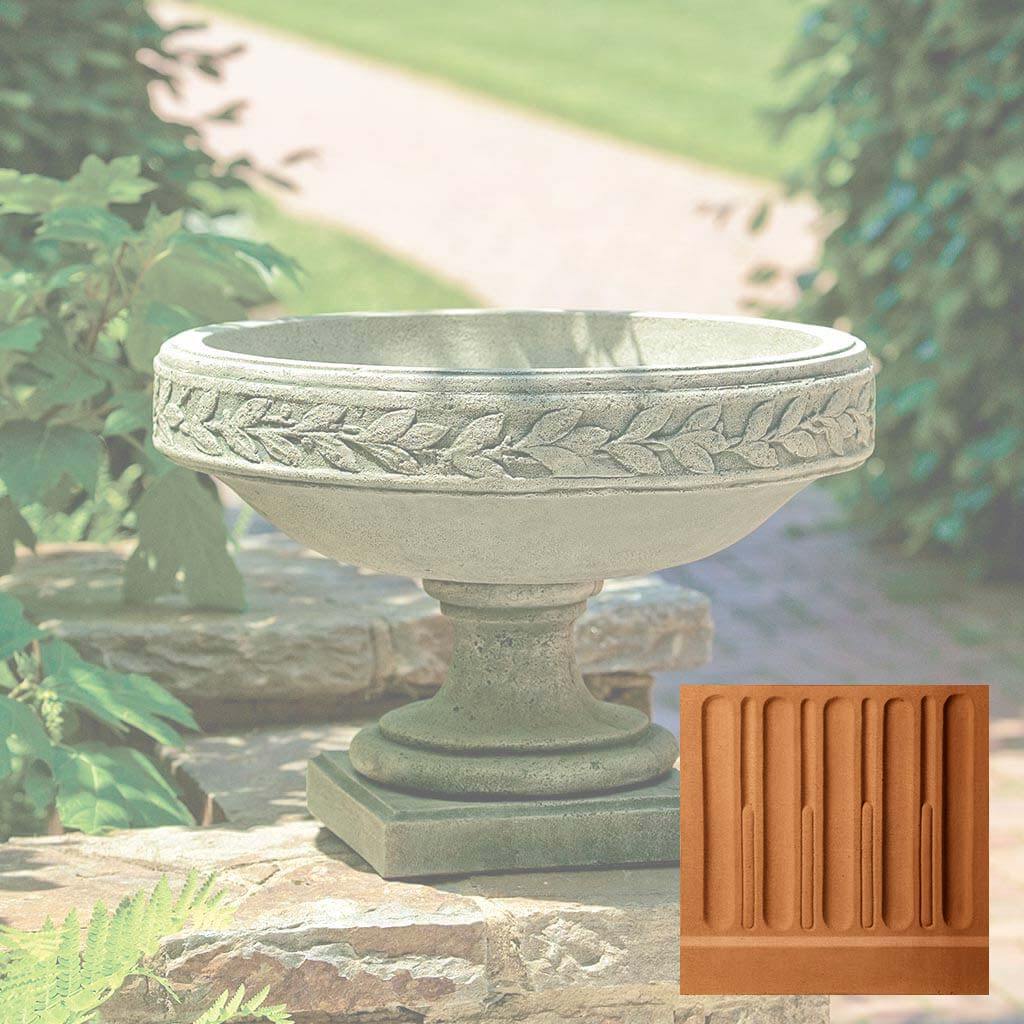 Longwood Laurel Banded Urn