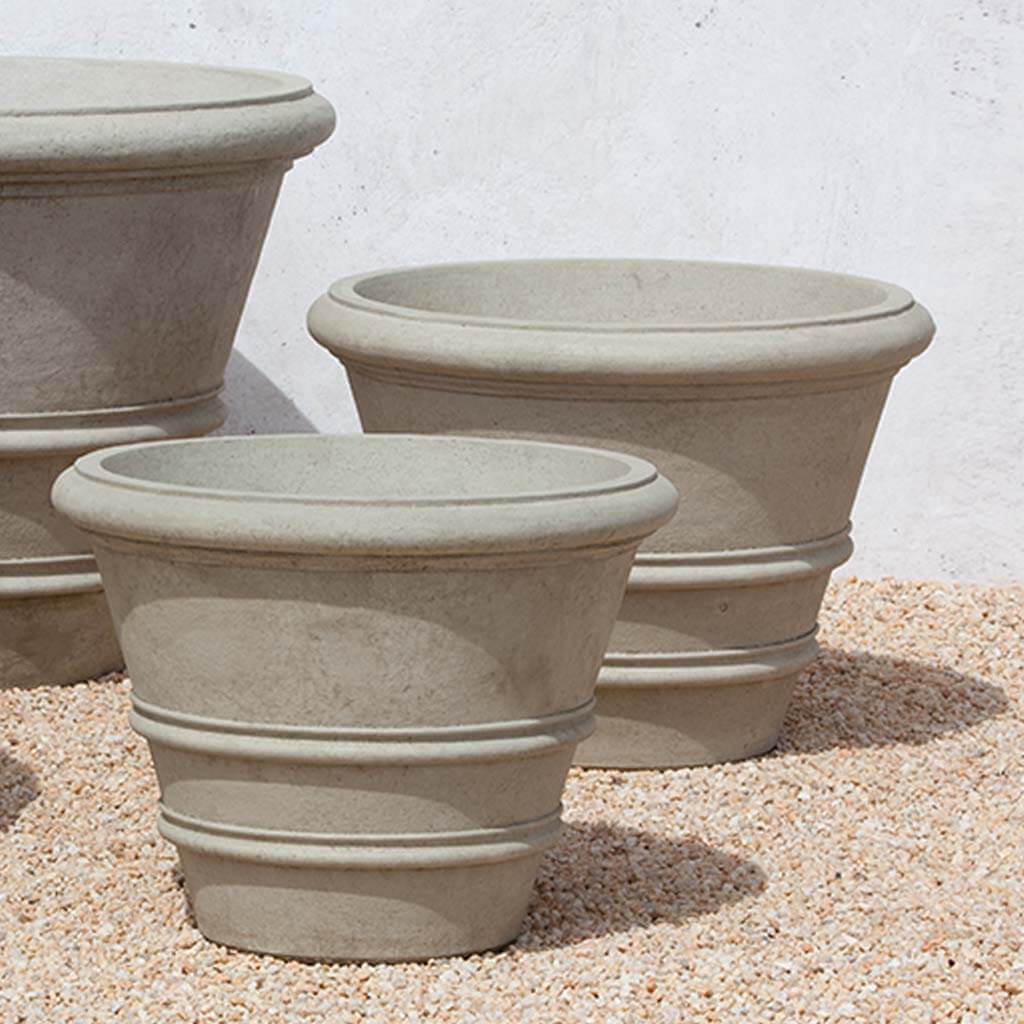 Classic Rolled Rim Planter, Large