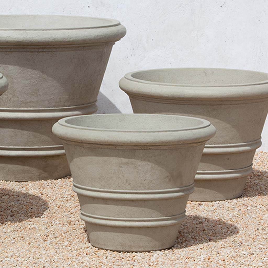 Classic Rolled Rim Planter, Large