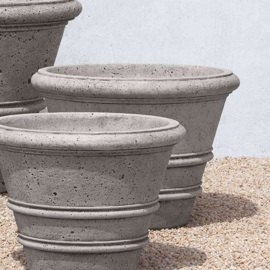 Textured Rolled Rim Planter, Large