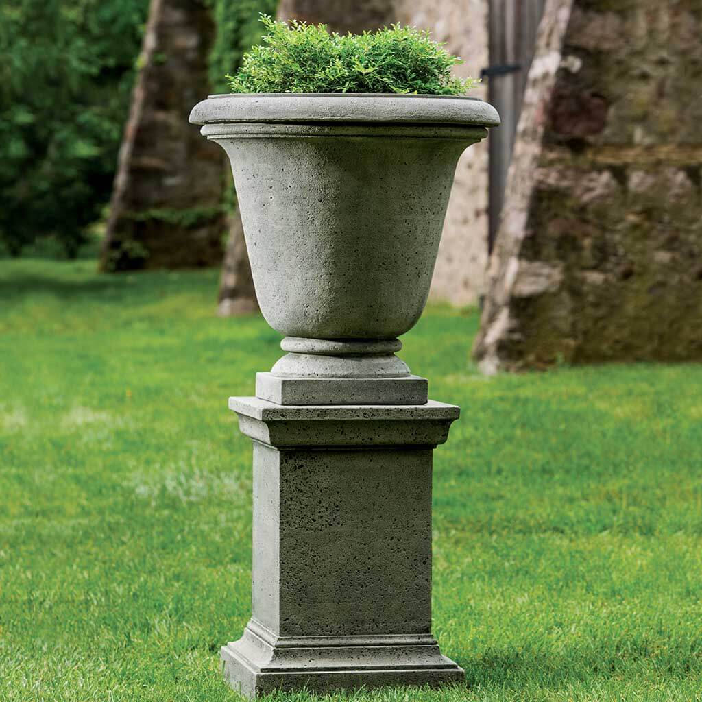 Textured Hampton Urn