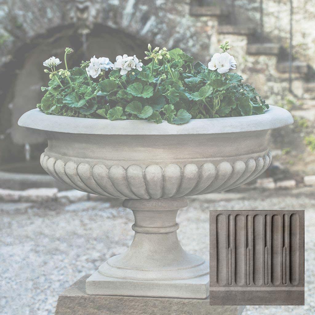 Kingscote Urn