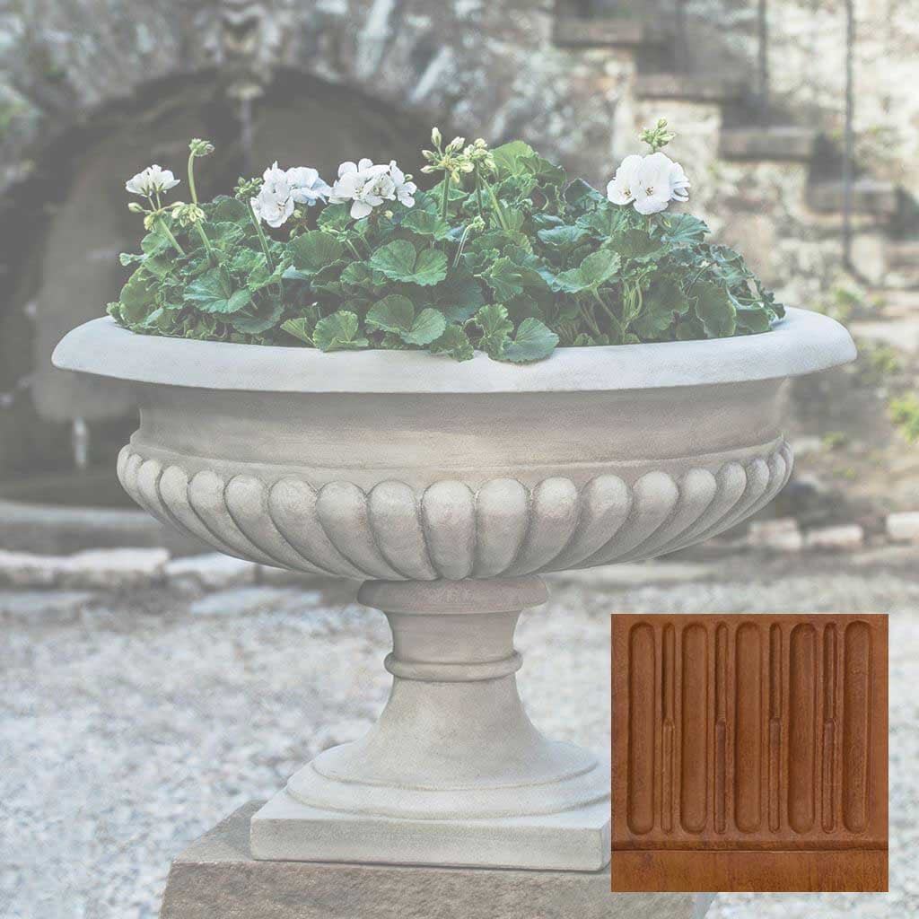 Kingscote Urn