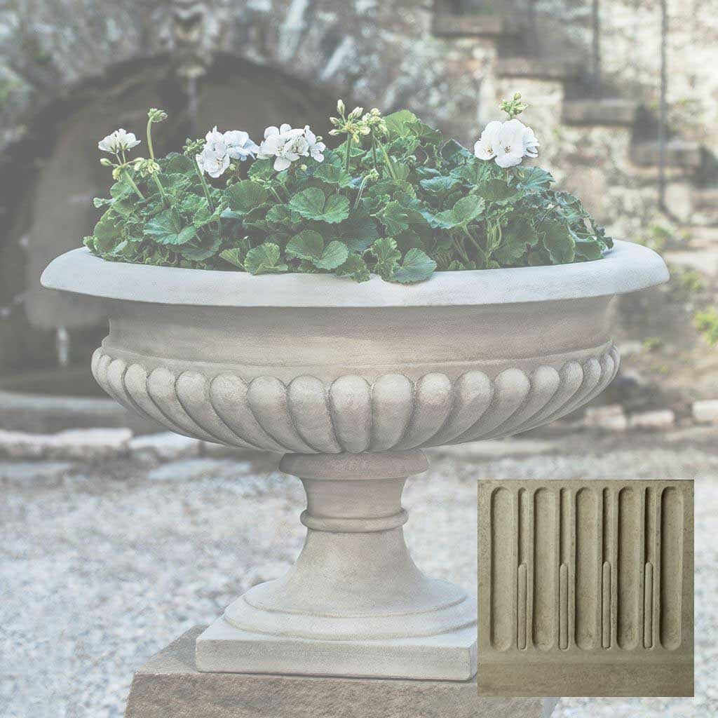 Kingscote Urn