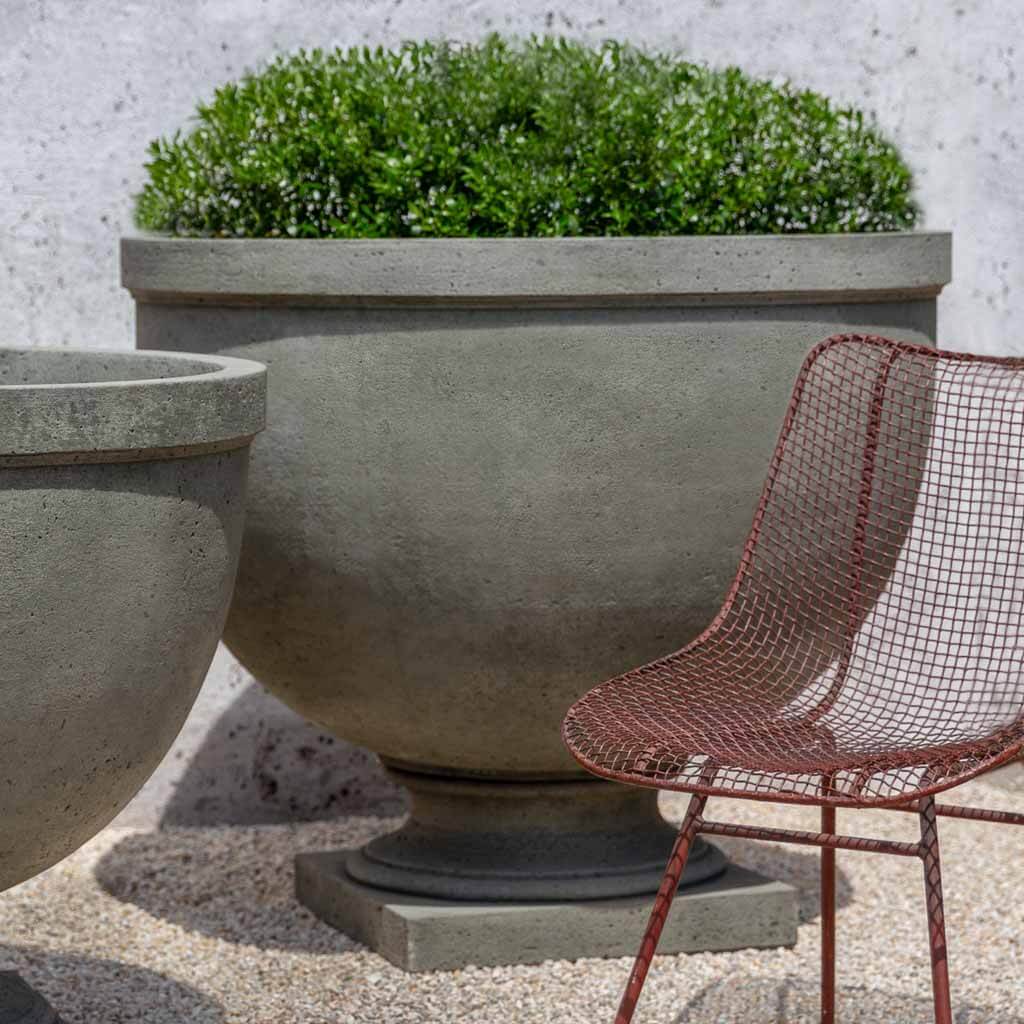 Campania International Huntington Urn - Thumbnail 3