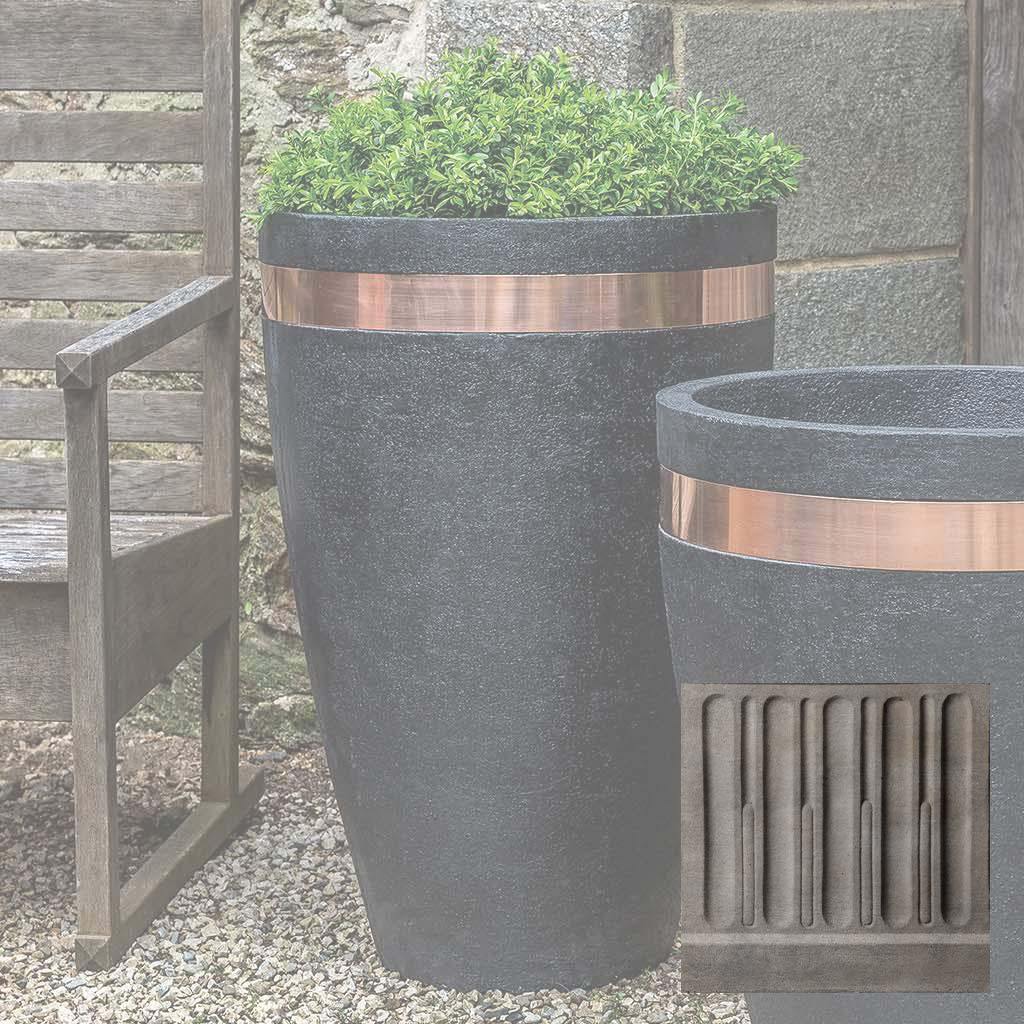Moderne Tapered Planter - Tall