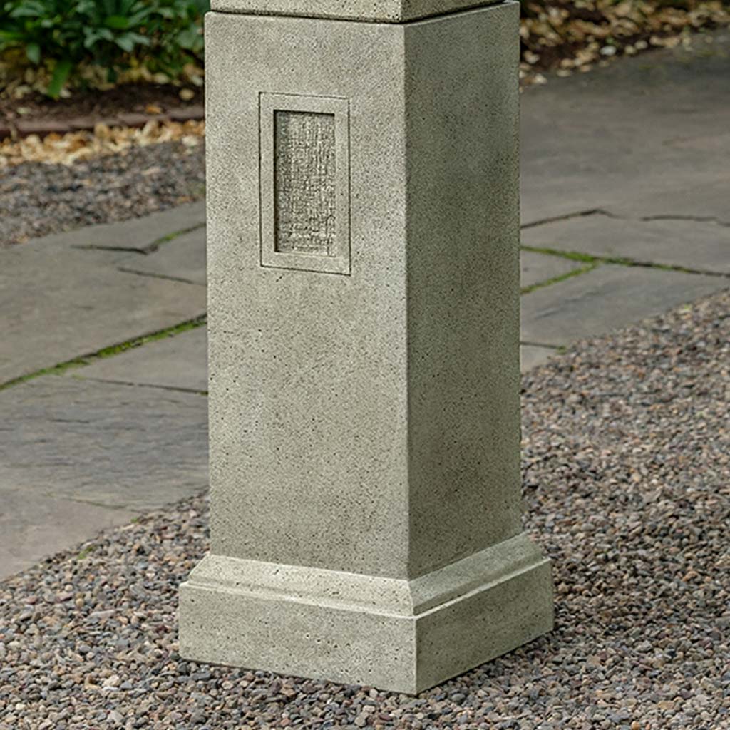 Gimlet Pedestal