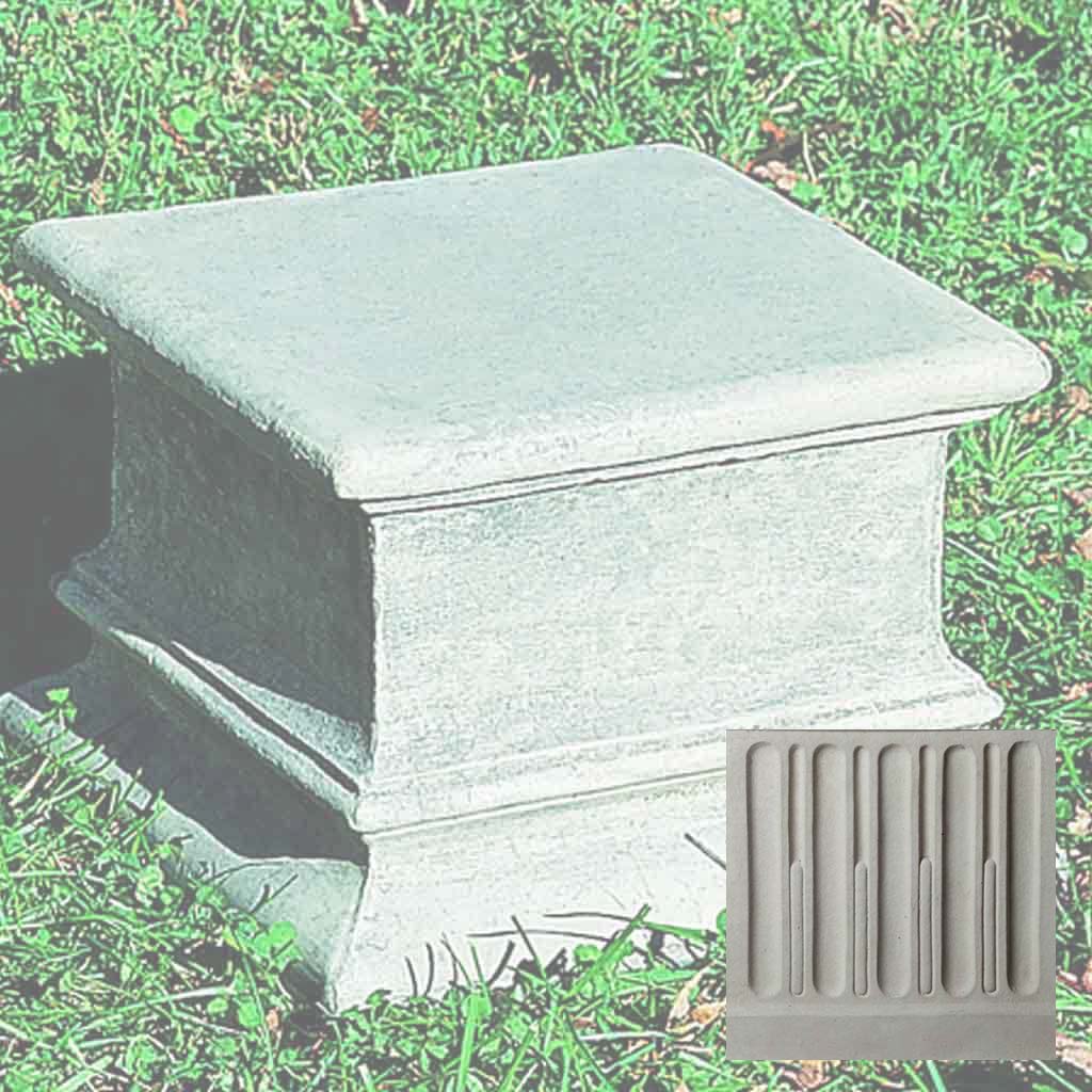 Plain Quadro Pedestal