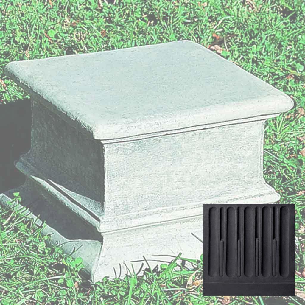 Plain Quadro Pedestal