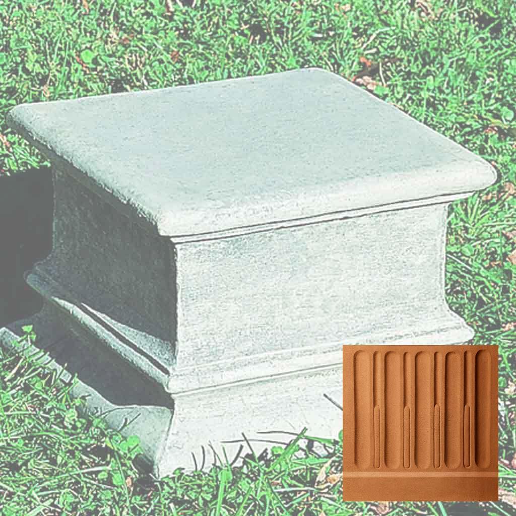 Plain Quadro Pedestal