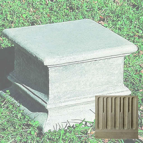 Plain Quadro Pedestal