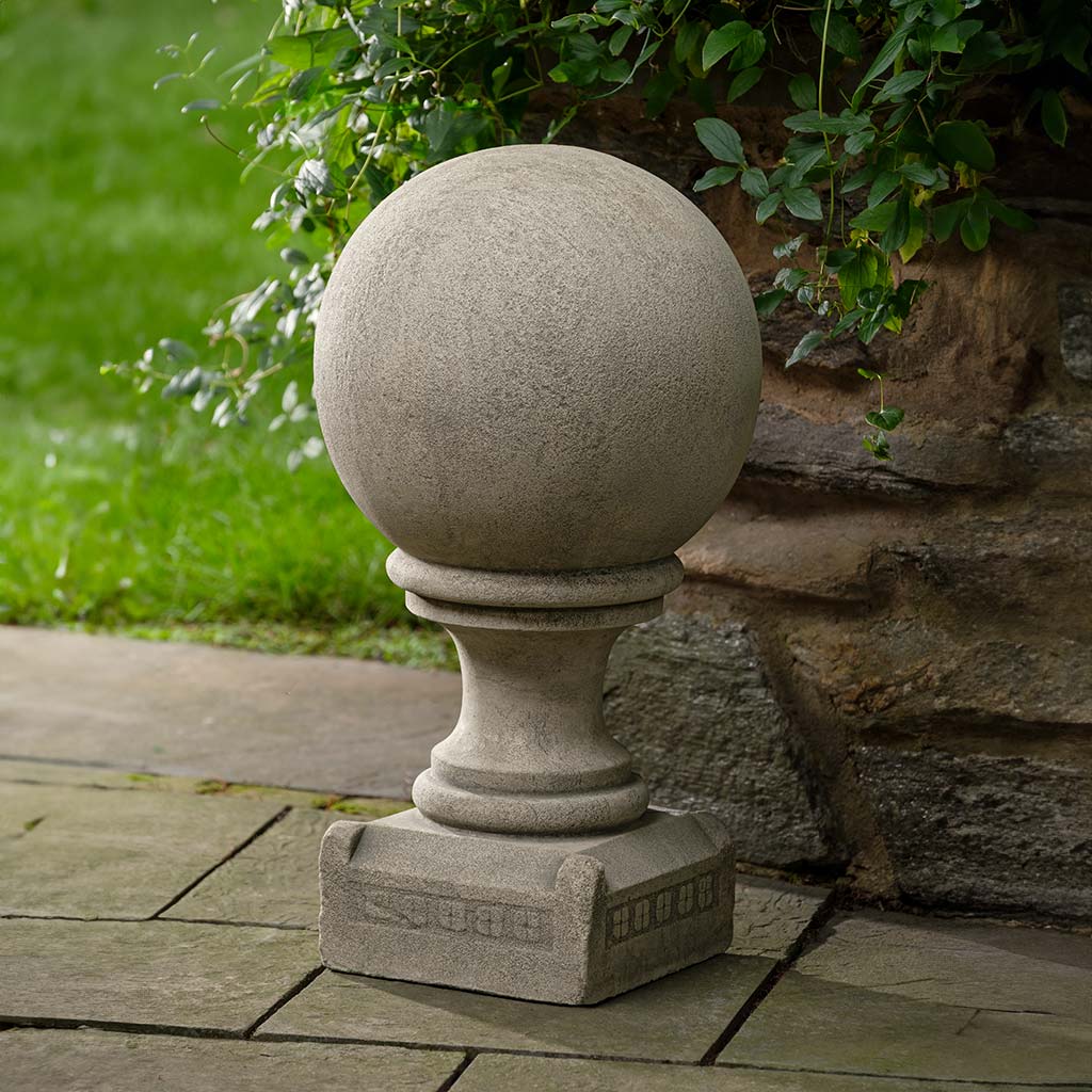 Cliveden Finial