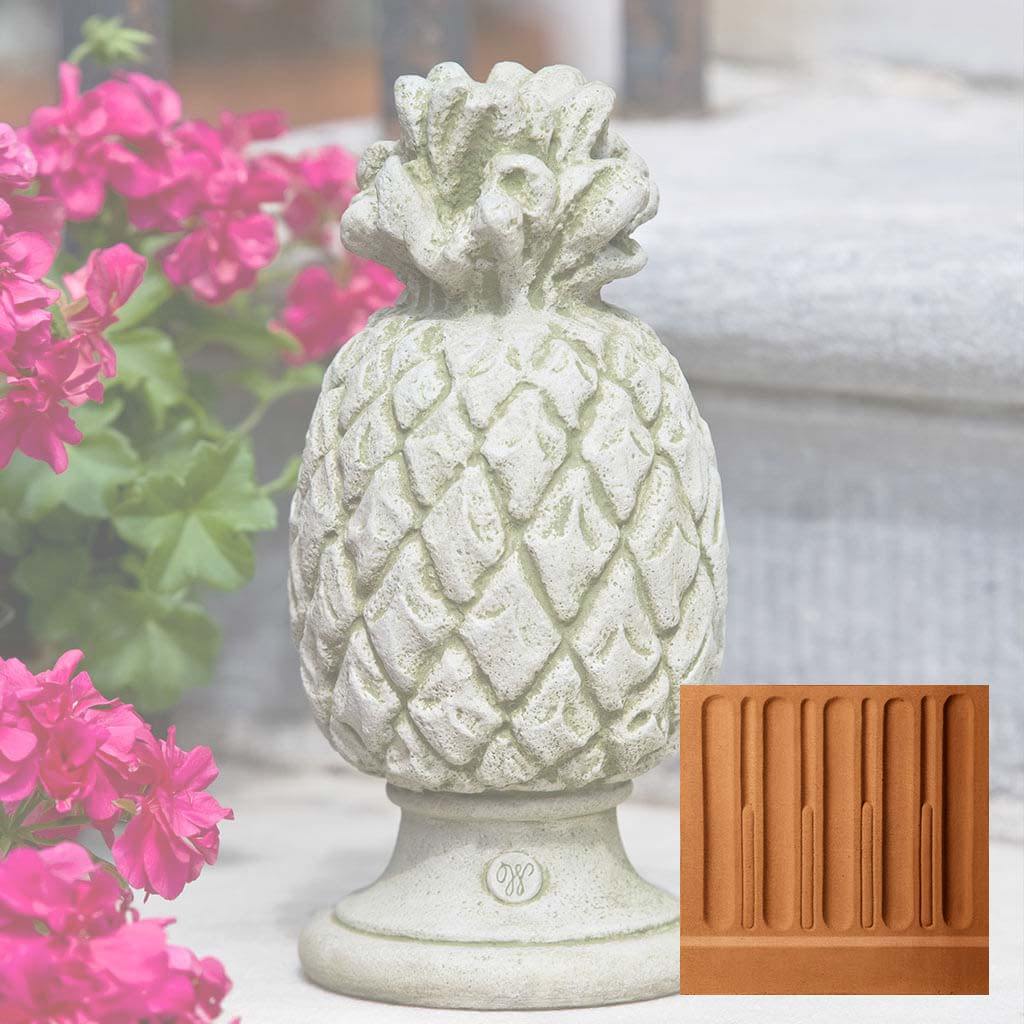Williamsburg Pineapple Finial